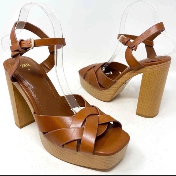 Zara Shoes - NEW Zara Leather Platform retro chunky Strappy Wooden Heeled Sandals Size 10